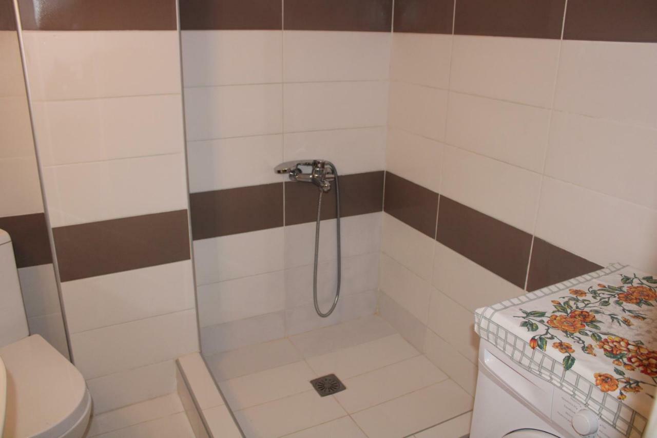 Apartment Mesochoriou *