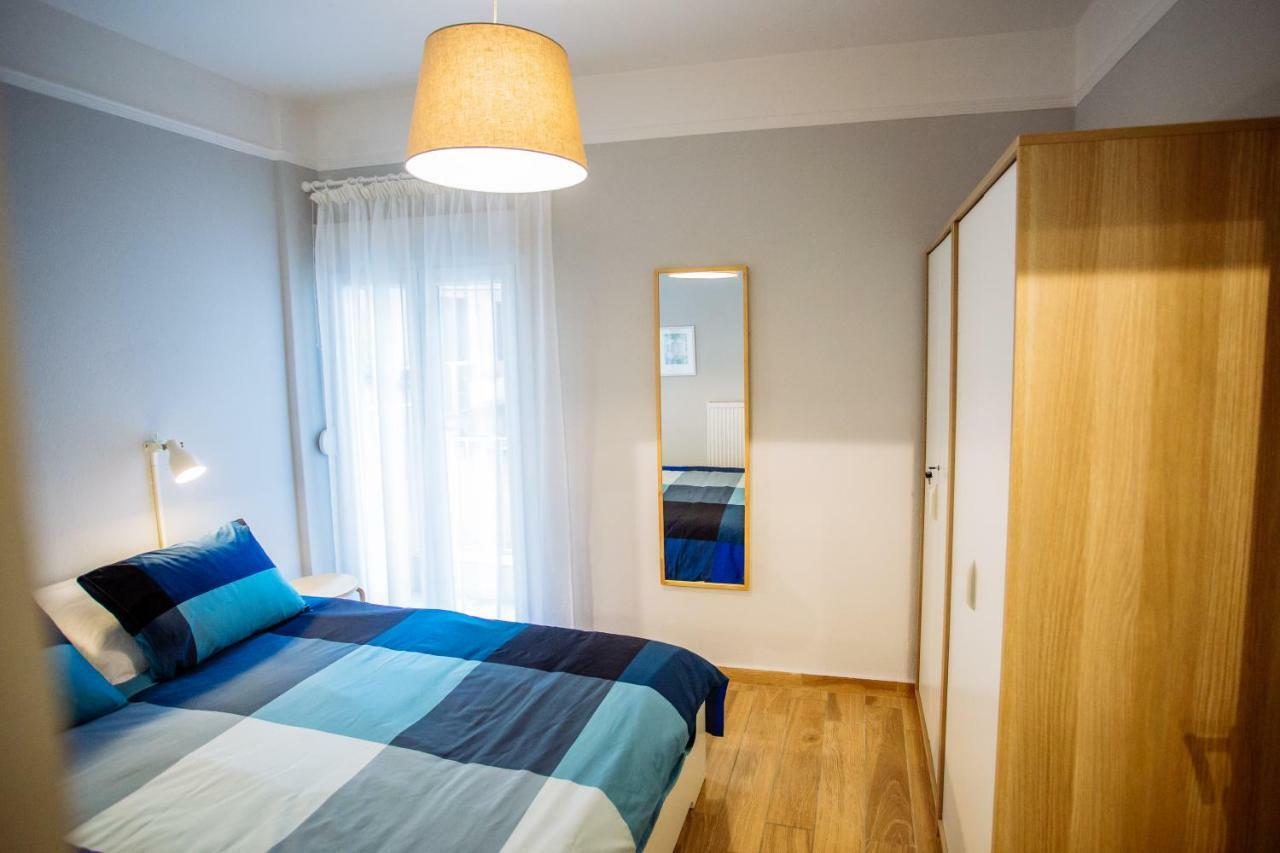 Luxurious & Modern | Walk Everywhere | 5★ Amenities Apartment Thessaloniki