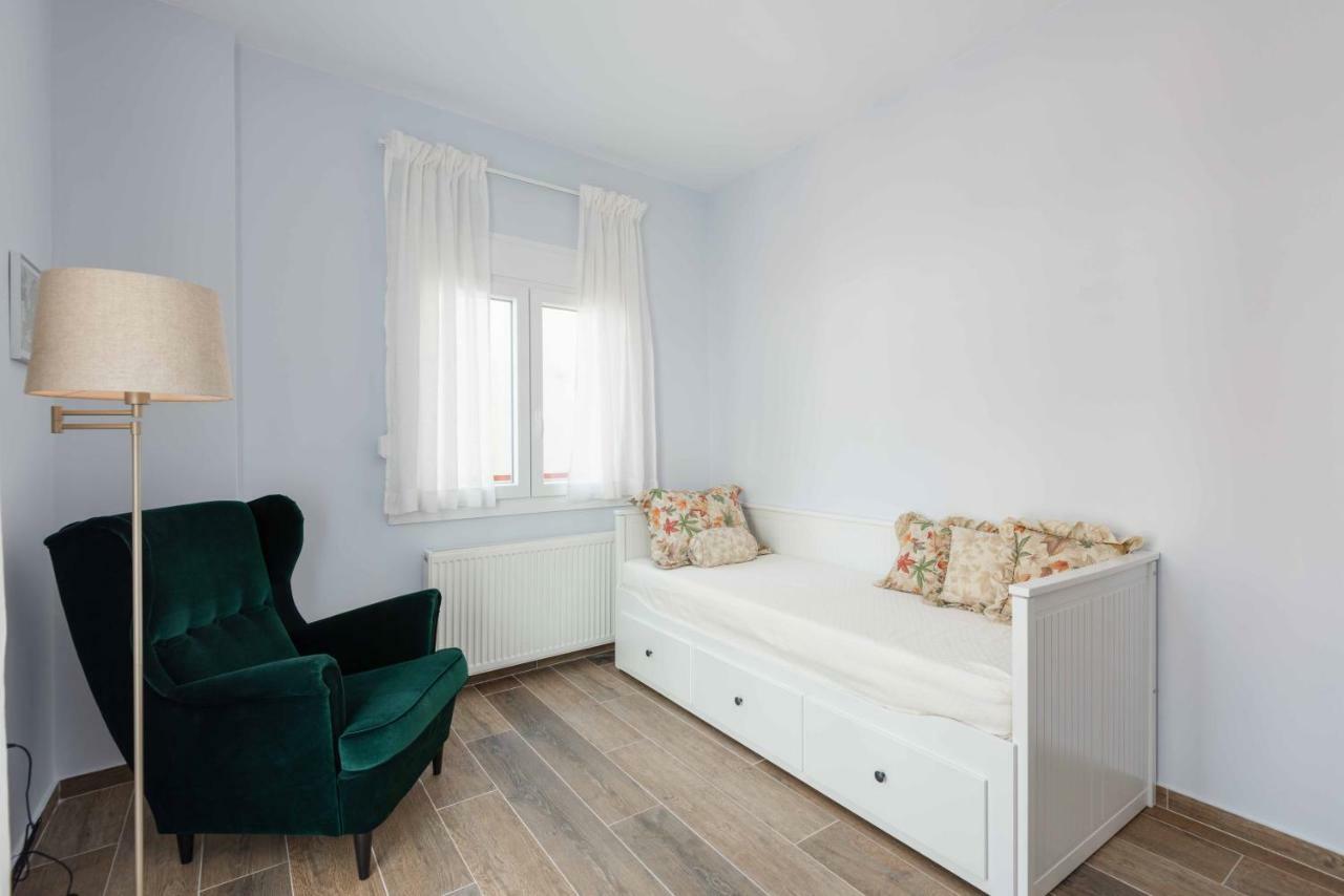 Kalamaria Brand New 2 Bedroom * Thessaloniki
