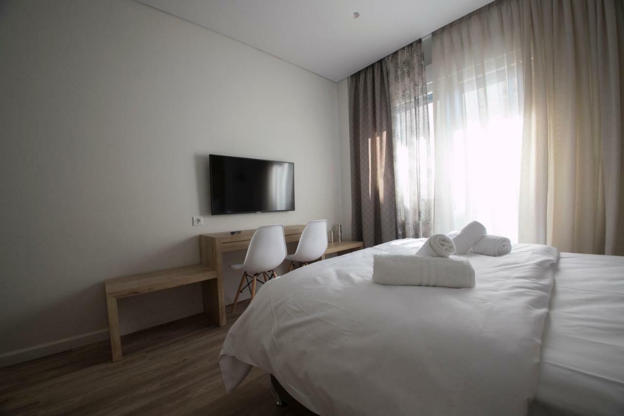 Ornament Suites, Nilie Hospitality Mgmt *