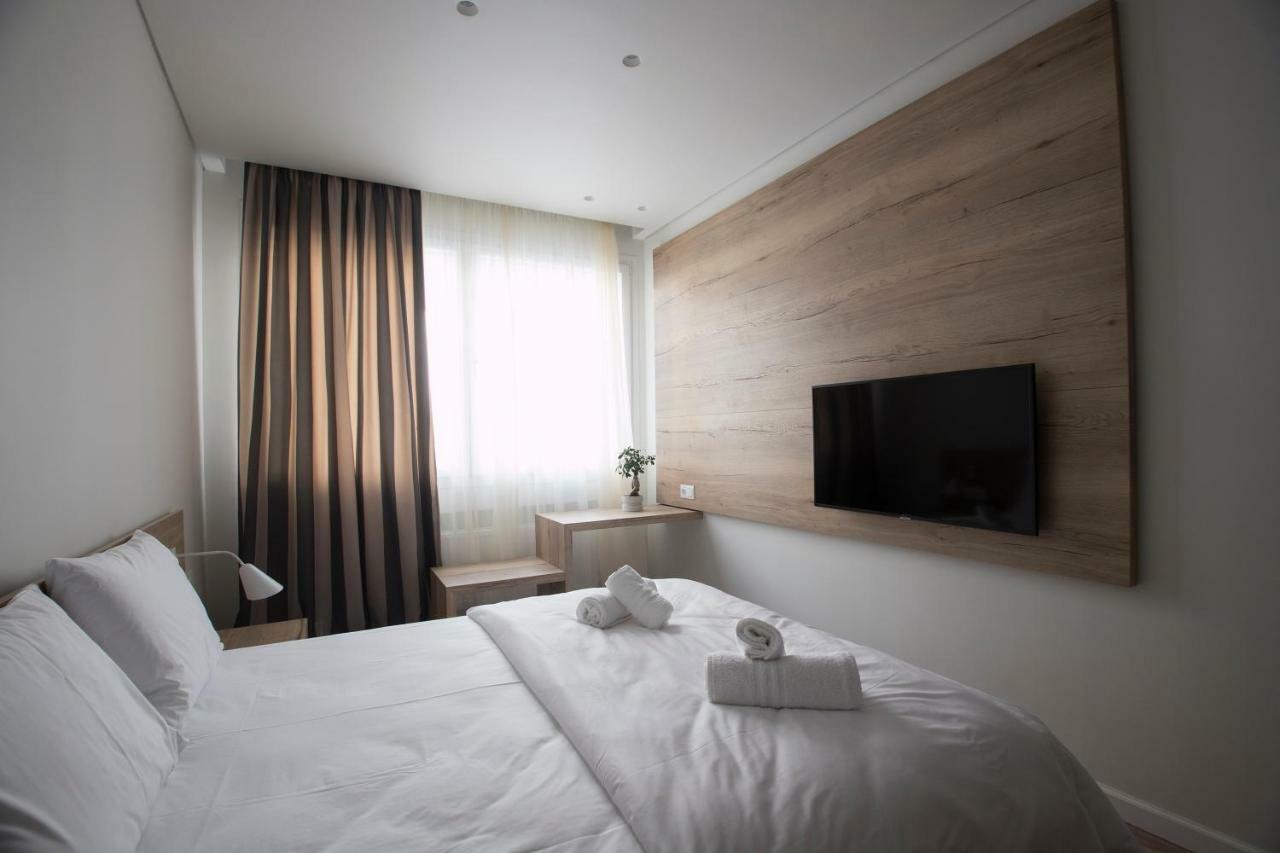 Ornament Suites, Nilie Hospitality Mgmt