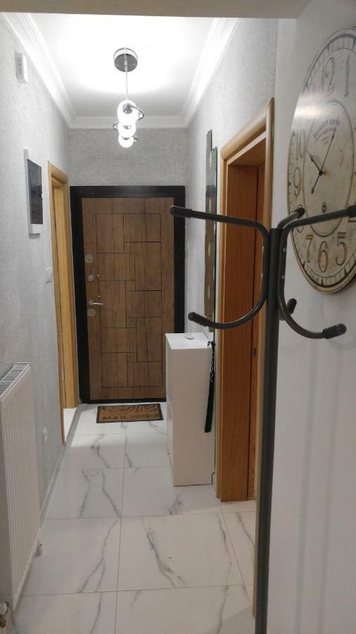 Relax In 90sqm Close To Airport ,shoping,embriolab Seaside Apartment Thessaloniki