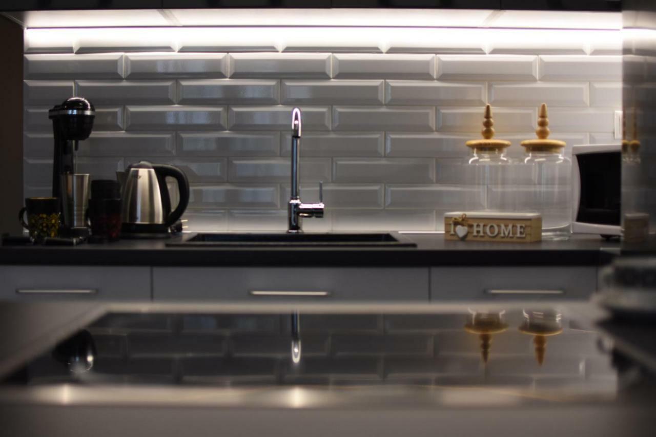 Comely N Gusto Luxury Apts. Daire Selanik