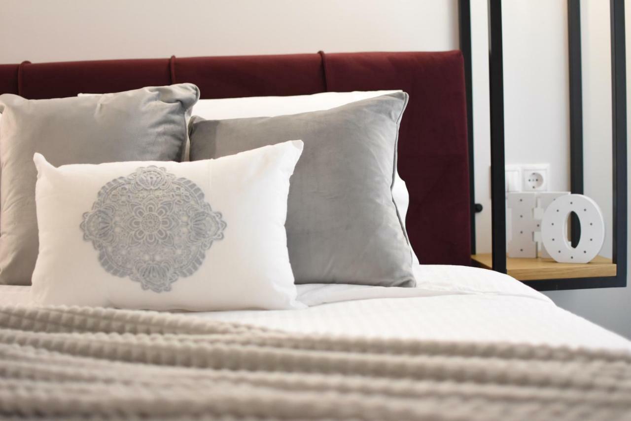 Comely N Gusto Luxury Apts. Daire Selanik