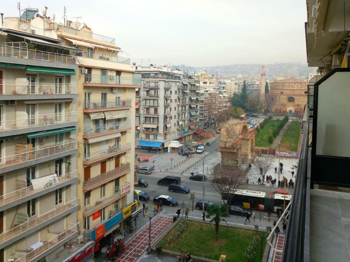 Comely N Gusto Luxury Apts. Daire Selanik
