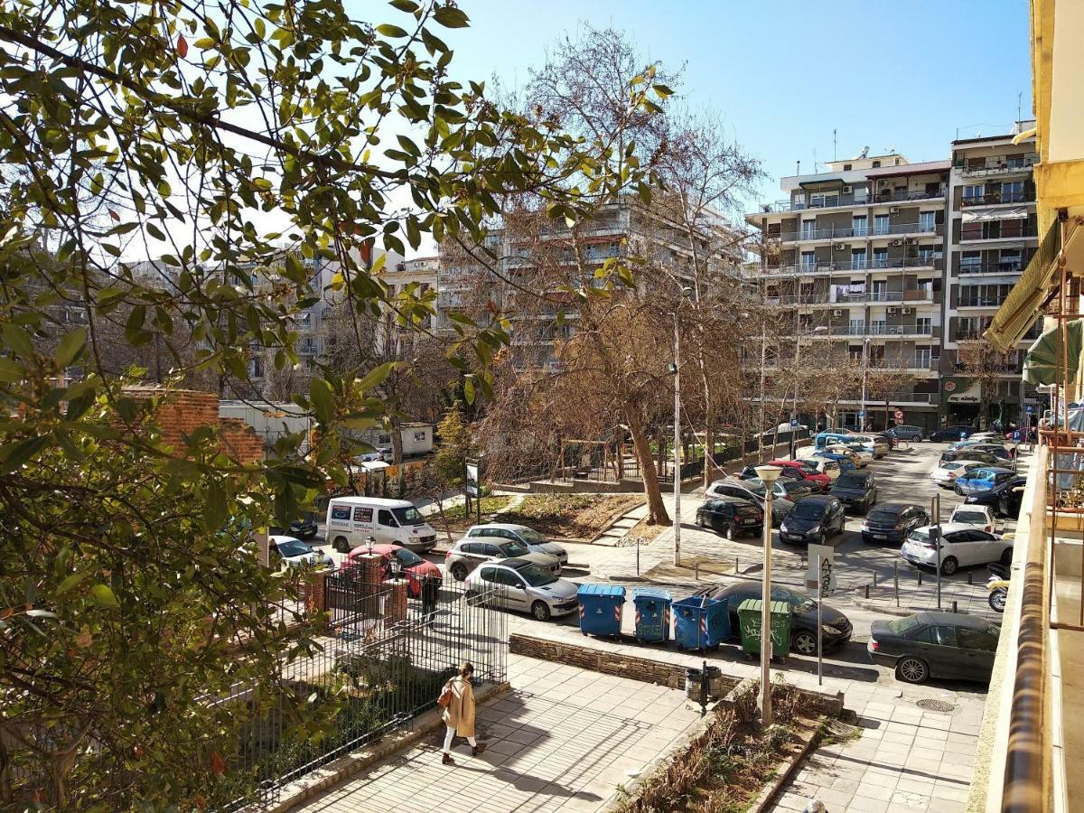 Apartment Metro *