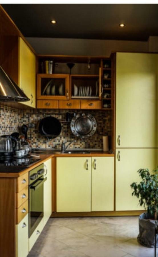 Apartment Leoforos 28is Oktovriou Thessaloniki