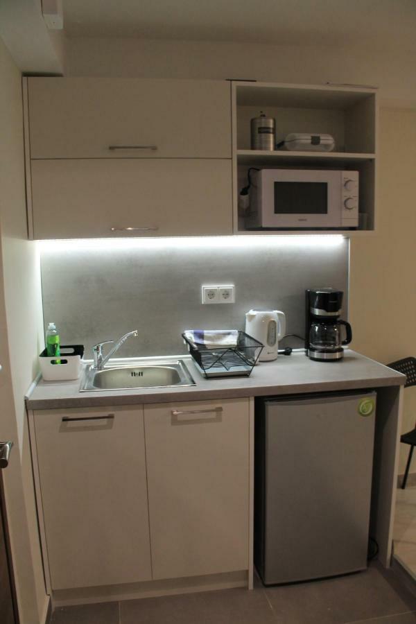 Apartment Center *