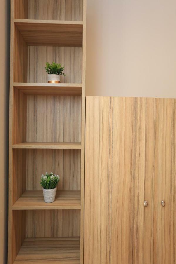 Kyana Downtown Apartment