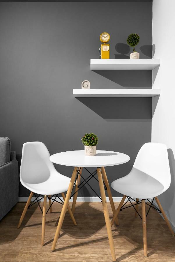 Denizen Boutique Apartments, Nilie Hospitality Mgmt