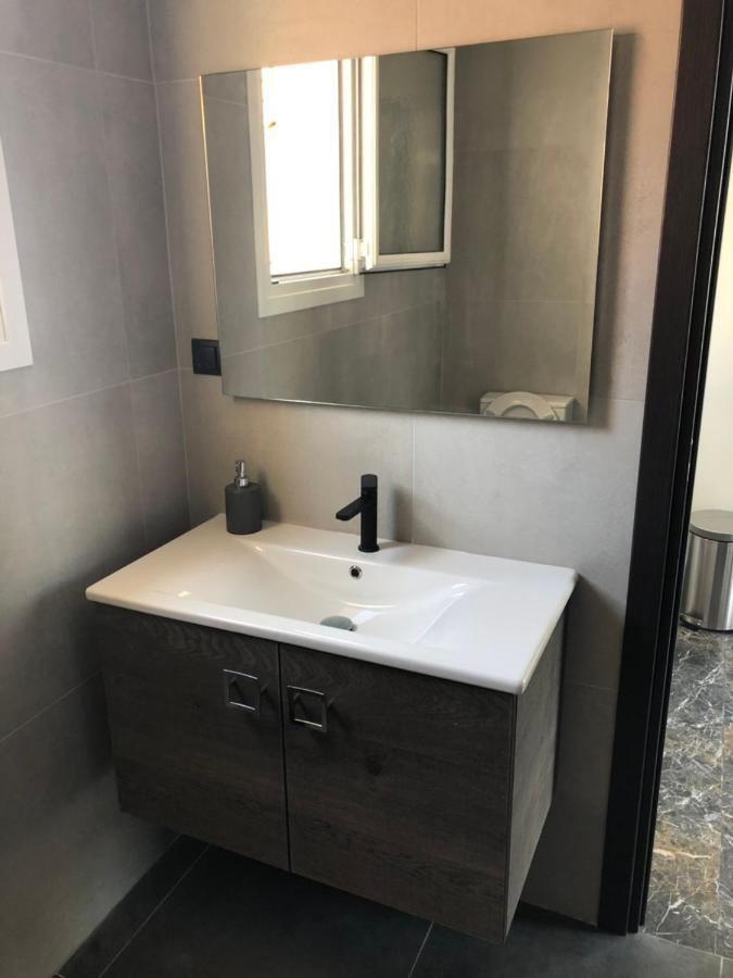 Apartment Ladadika 5th Floor Thessaloniki