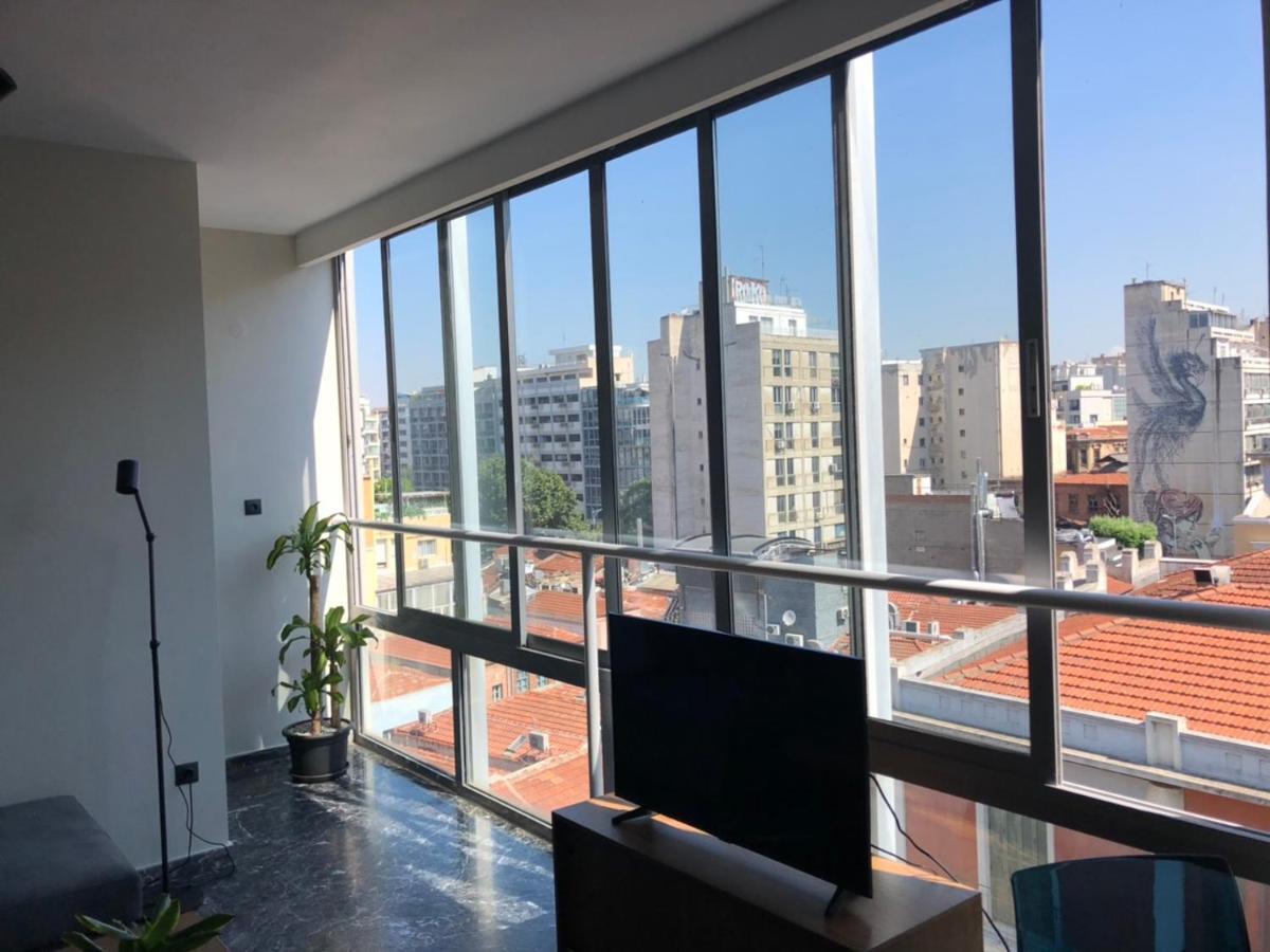 Ladadika 5th Floor Apartment