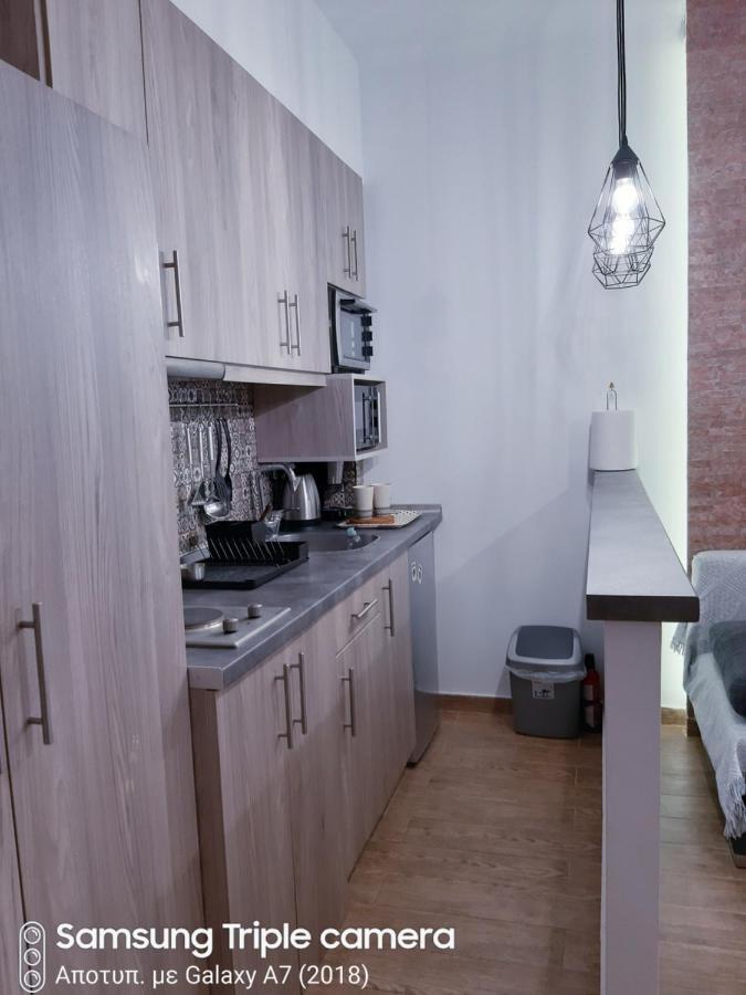 Cosy And Central Stoudio