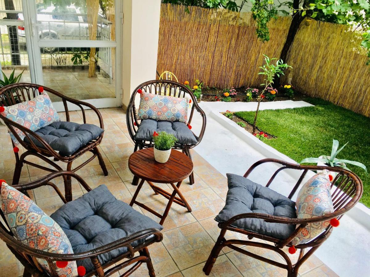 Oasis Luxury Detached House In With Hydromassage Apartment *