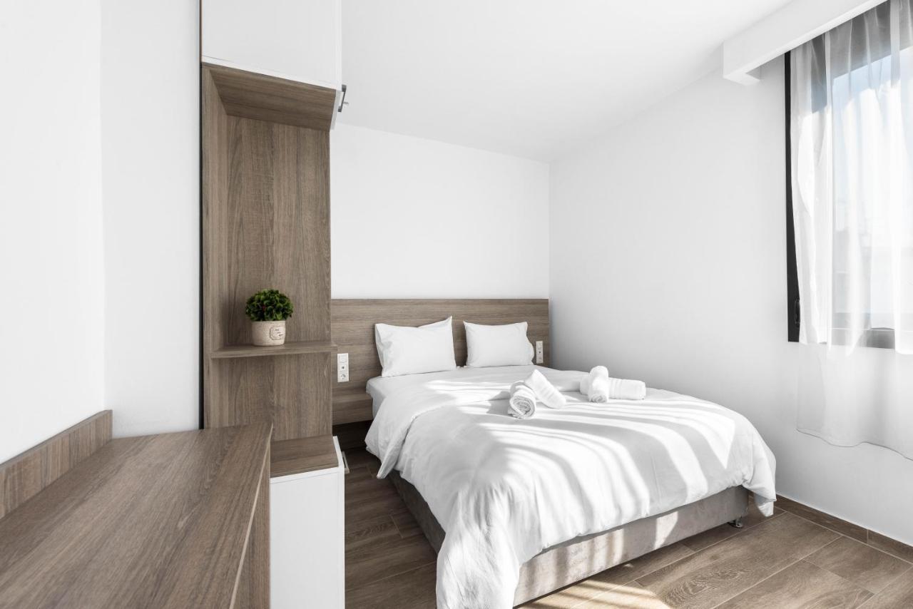 Penthouse Level 8, Nilie Hospitality Mgmt