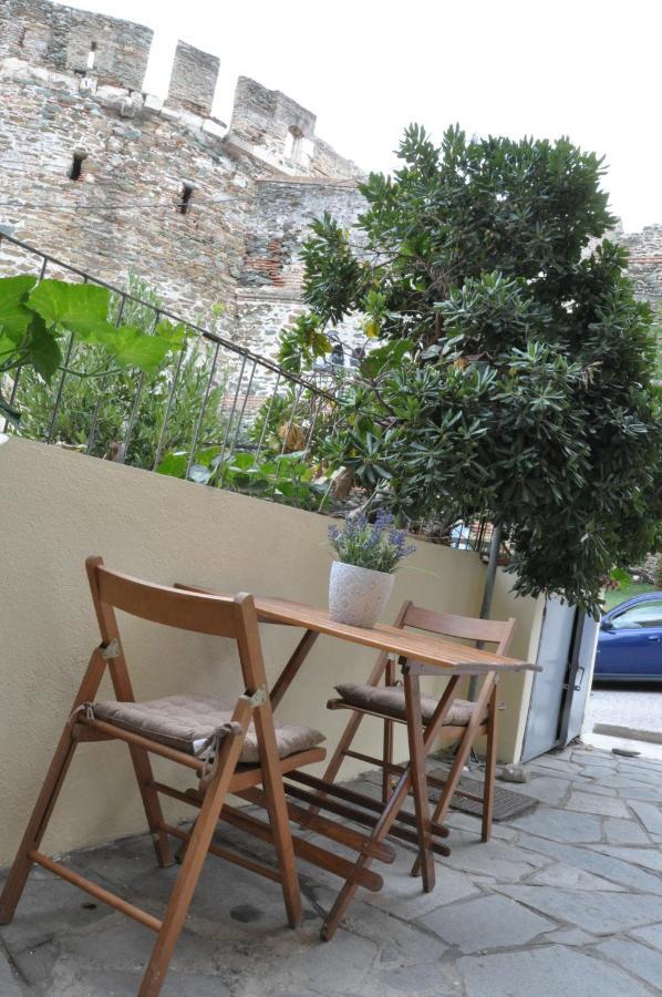 Frida's House In Old Town Thessaloniki