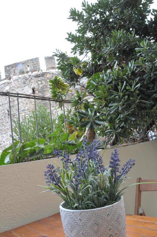 Frida's House In Old Town Thessaloniki