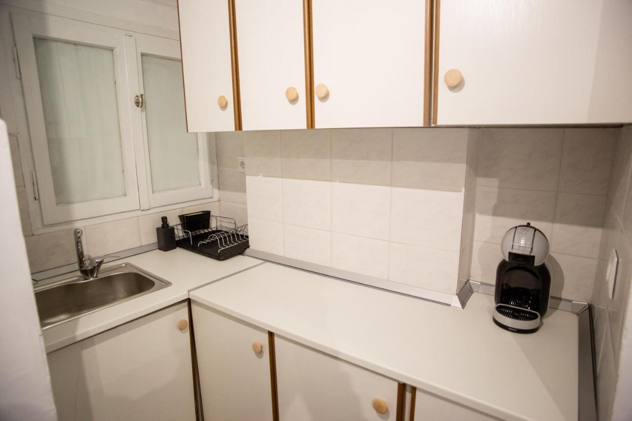 Center Small Apartment *