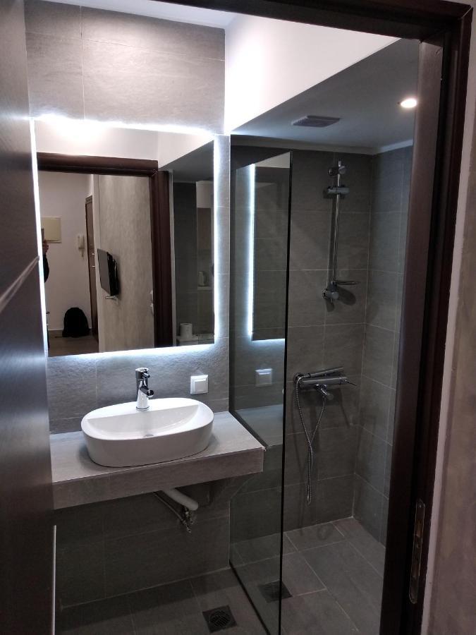 Navarino Jacuzzi Studio Căn hộ