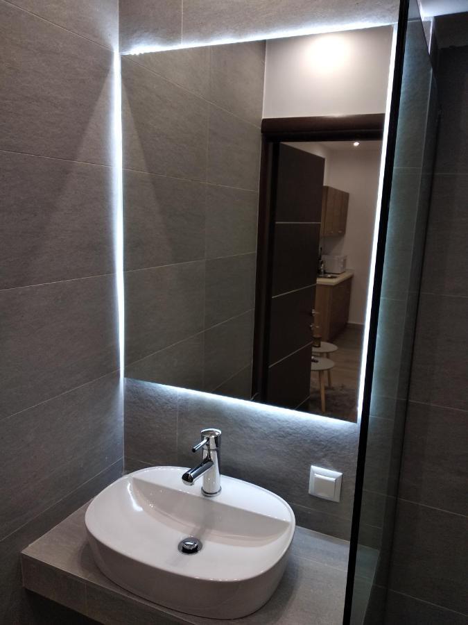 Căn hộ Navarino Jacuzzi Studio
