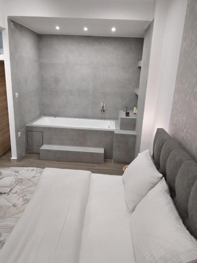 Navarino Jacuzzi Studio Căn hộ Thessaloníki