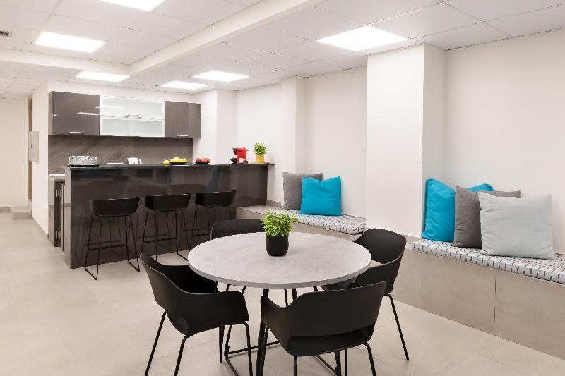Thess Residences Apartment *