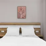 Lausanne, Nilie Hospitality Mgmt