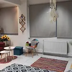 Marina\'S Boho Chic Central Studio Near Seaside
