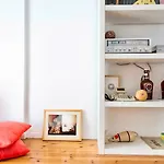 #James Dean Apt By Halu! Apartments