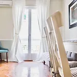 #Isabelle Apt By Halu! Apartments