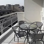 Spacious And Cozy Apartment In Central Thessaloniki