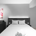 Modeco, Nilie Hospitality Mgmt