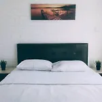 Deluxe Apartment By Prima Lodging