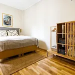 Luxury #B By Ototo