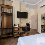 Leone Suites