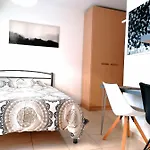 Cosy Studios 3 Close To The City Center