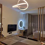 Iris City Center Premium Studio