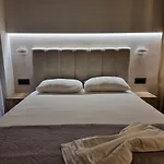 Iris City Center Premium Studio