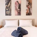 Houseloft Metropolitan Spirit