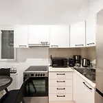 Porto Sea View Apartments - A. Svolou 22