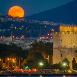 Porto Sea View Apartments - Mitropoleos 127
