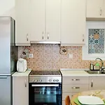 El.Venizelos Quiet Lux Apt.