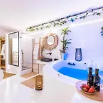 Citycenter-Apt-Private Hot-Tub