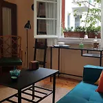 Konstantinos\'S Luxury Vintage Apartment