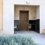 Park View City Apartment, Vesta Philoxenia