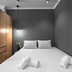 Westay Apartments, The Luxury Suites