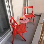 4 Colours