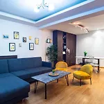Houseloft Cityhub Central