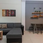 F & B Collection - Apartment For 5