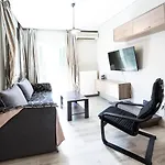 Delmare Mqueen Apartment
